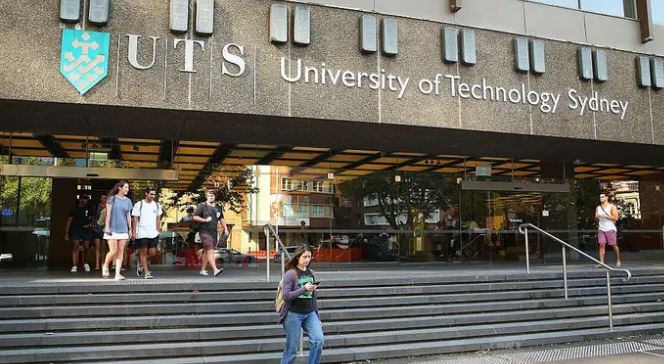 Vice-Chancellor's Merit Scholarship at University of Technology Sydney